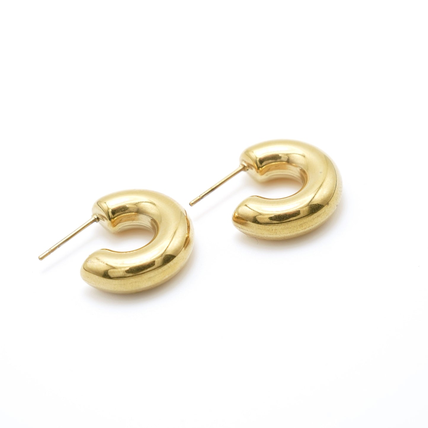 Romina Studs