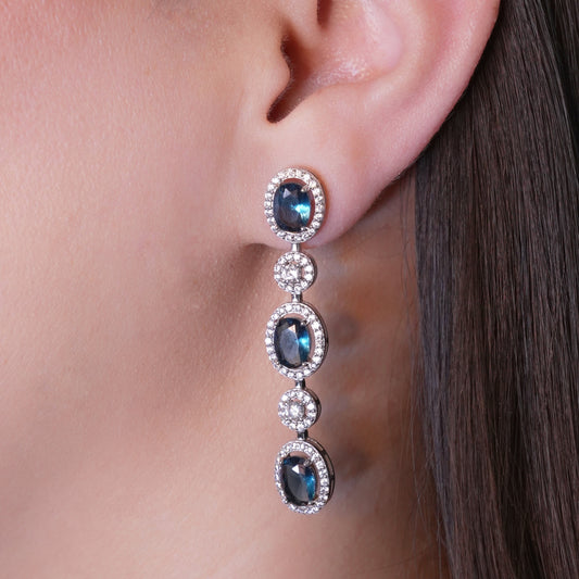 Génesis Studs
