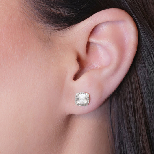Luciana Studs